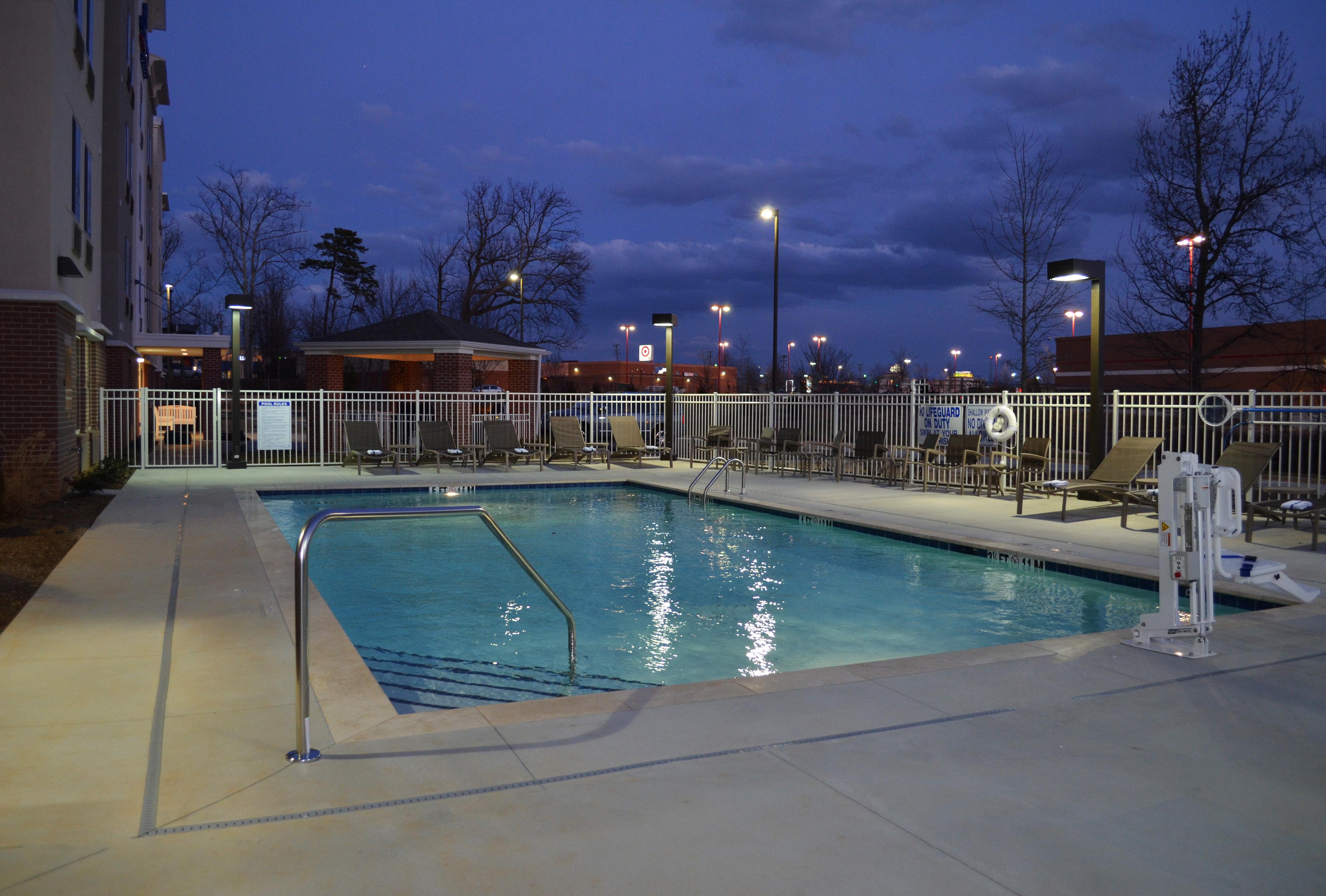 Candlewood Suites Greenville By Ihg Eksteriør billede